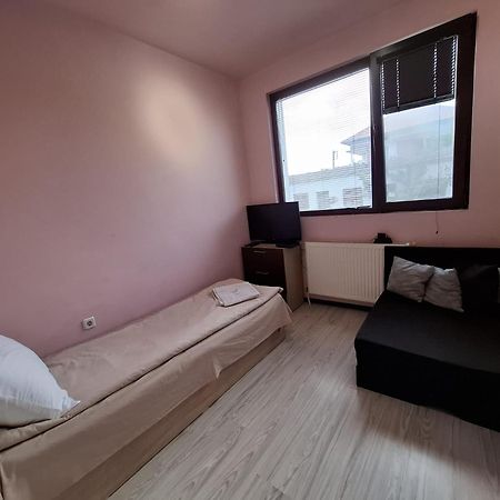 Guest Rooms Simona 2 Opanets المظهر الخارجي الصورة