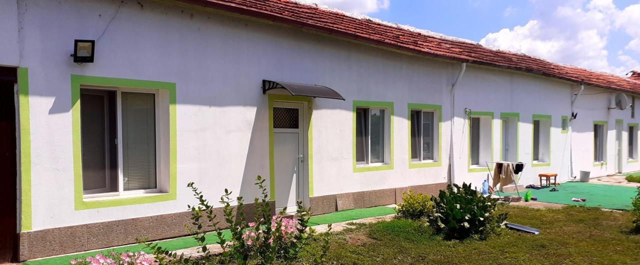Guest Rooms Simona 2 Opanets المظهر الخارجي الصورة