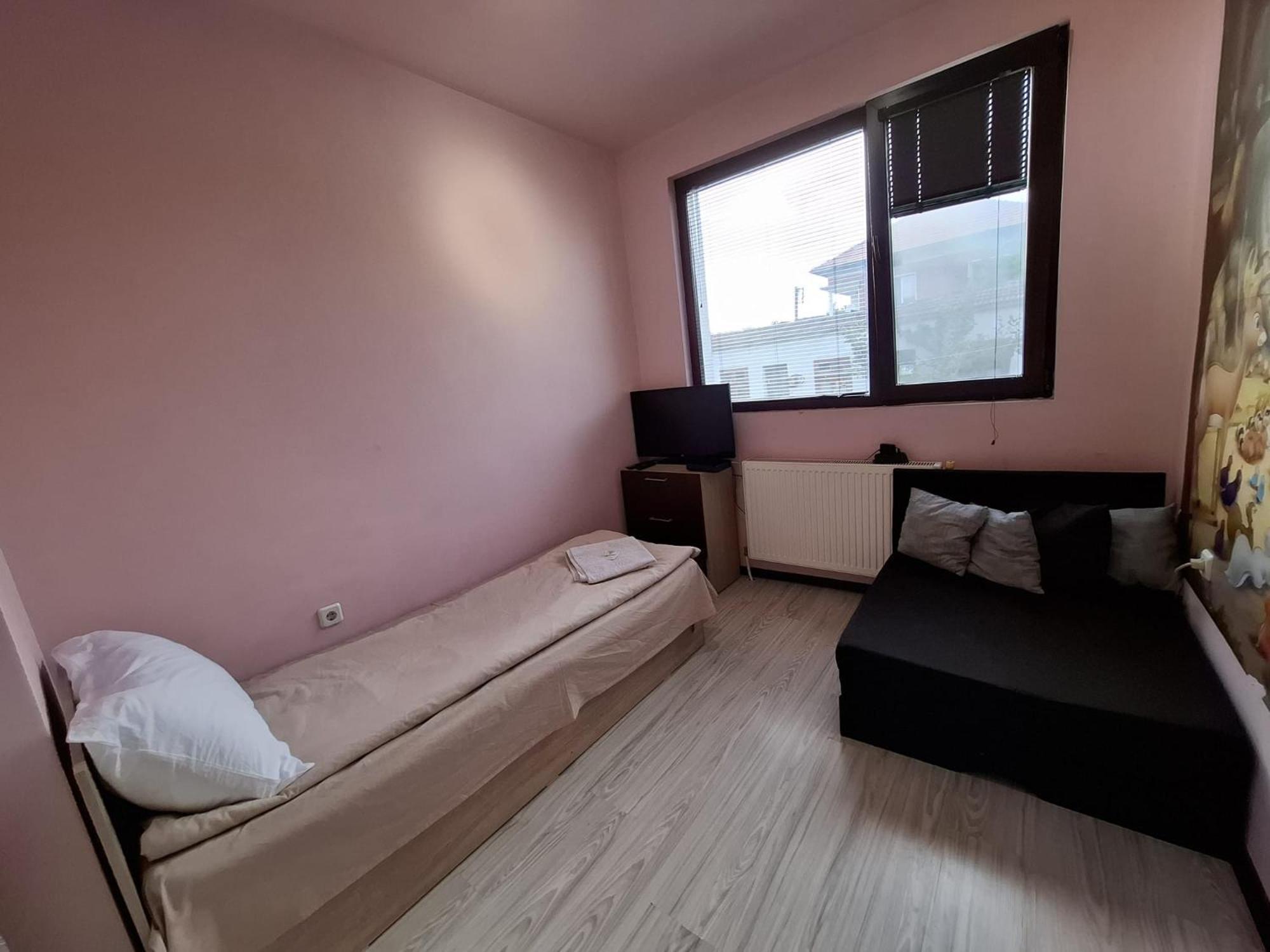 Guest Rooms Simona 2 Opanets المظهر الخارجي الصورة