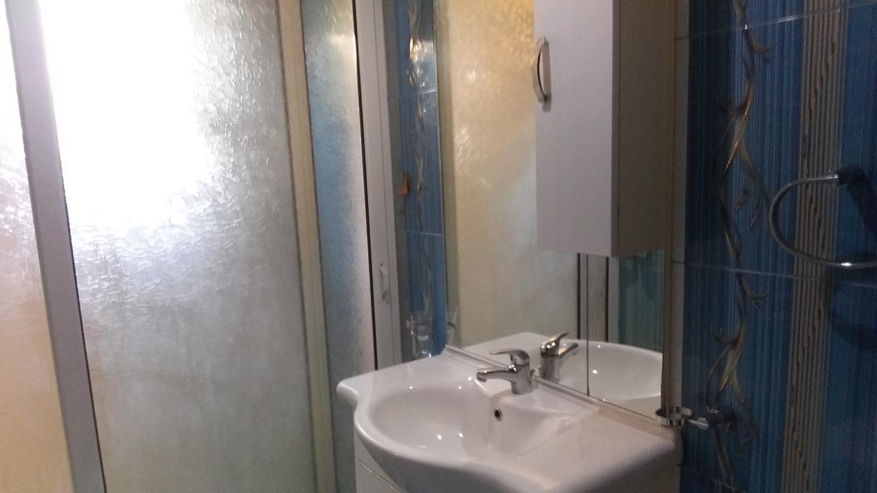 Guest Rooms Simona 2 Opanets المظهر الخارجي الصورة